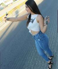 Mutlu Son Masajında İhtimamınıza Muhteşem Bir Kadın: 53 kg, 152 cm ve Her Şeyden Çok Daha Fazlası