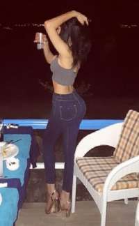 Sınırsız Escort: Benzersiz Güzellik ve Karizma