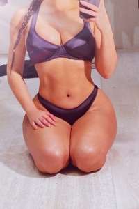 Çarşamba Escort: Eğitimli, Çekici ve Kültürlü Bayan