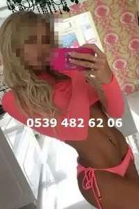 Çarşamba Escort: Eşsiz Güzelliğiyle Mükemmel Geceye Davet