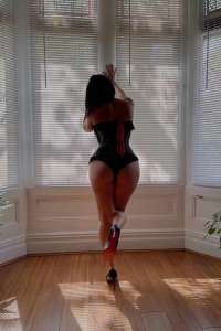 Çarşamba Escort - Güvenli ve Eğlenceli Deneyimler İçin Sizinle