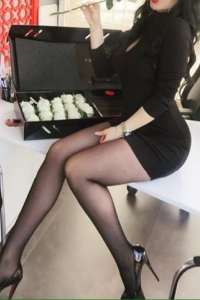 Çarşamba Escort: Zarif ve Tutkulu Partner - 54kg, 160cm Boyunda