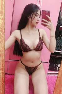 Çarşamba'nın Çekici ve Zarif Escort Bayanı