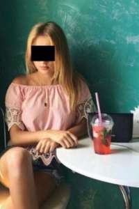 Kucak Dansı ve Mutlu Son Masaj Sunan Otelde Görüşen 46 Kg ve 163 cm Boyundaki Esmer Güzeli