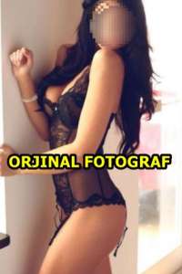 Mutlu Son Masaj Bölgesinin Büyüleyici Escort Bayanı