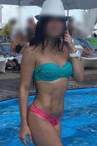 Mutlu Son Masaj Yapan Çarpıcı Ve Profesyonel Güzel