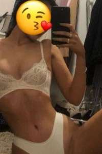 Mutlu Son Masaj'ın Büyüleyici Güzelinde Kendinizi Şımartın