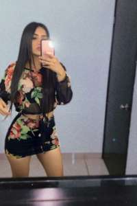 Mutlu Son Masajında İhtimamınıza Muhteşem Bir Kadın: 53 kg, 152 cm ve Her Şeyden Çok Daha Fazlası