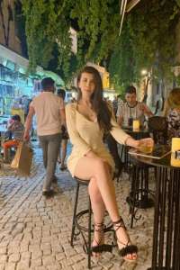Sınırsız Bir Gece için Sınırsız Escort