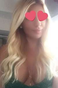 Sınırsız Escort'da Doğru Arkadaşı Bulma Sanatı: Sizi Büyüleyecek O Kadın