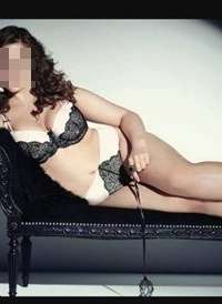 Sınırsız Escort'taki En Çekici Kız: Boy 150 cm, Kilo 48 Kg